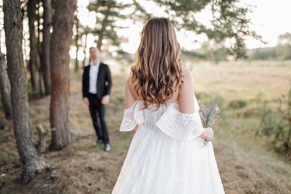 Les robes de mariée éthiques : des alternatives responsables et tendance